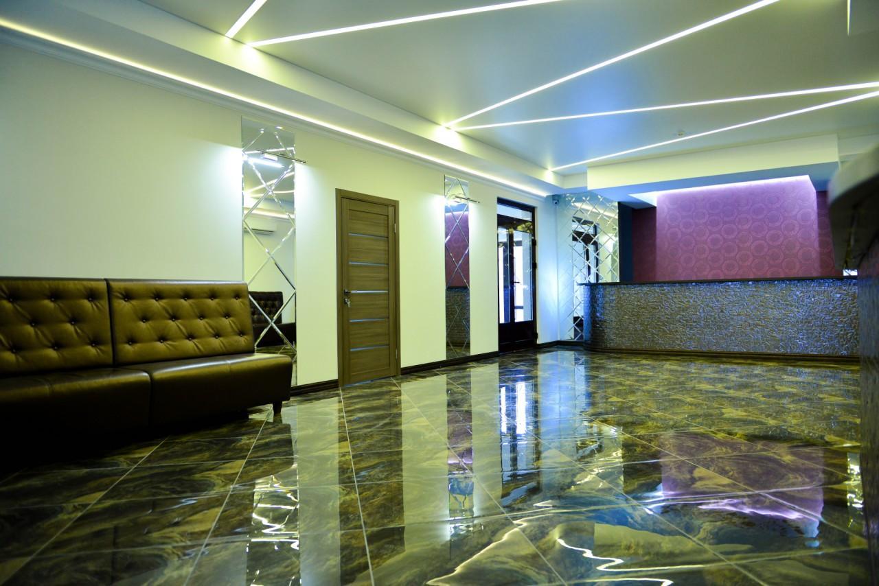 Grad Hotel Ashmyany Exterior photo