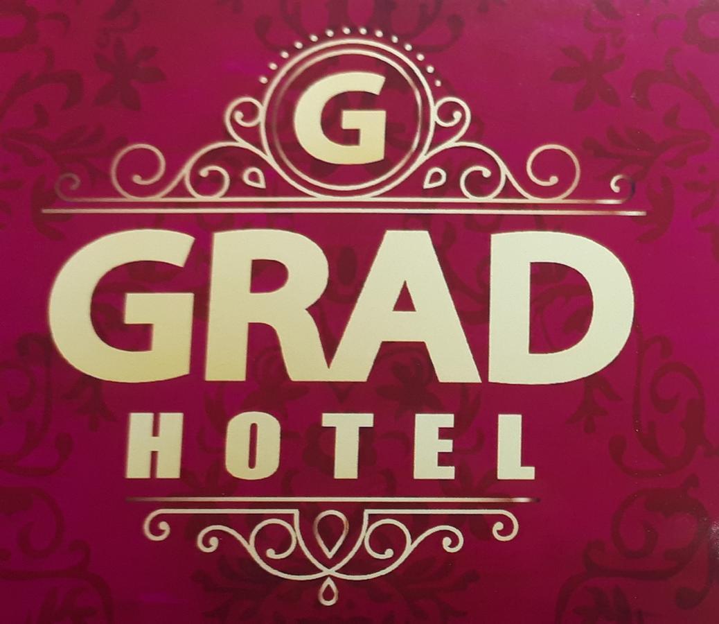 Grad Hotel Ashmyany Exterior photo